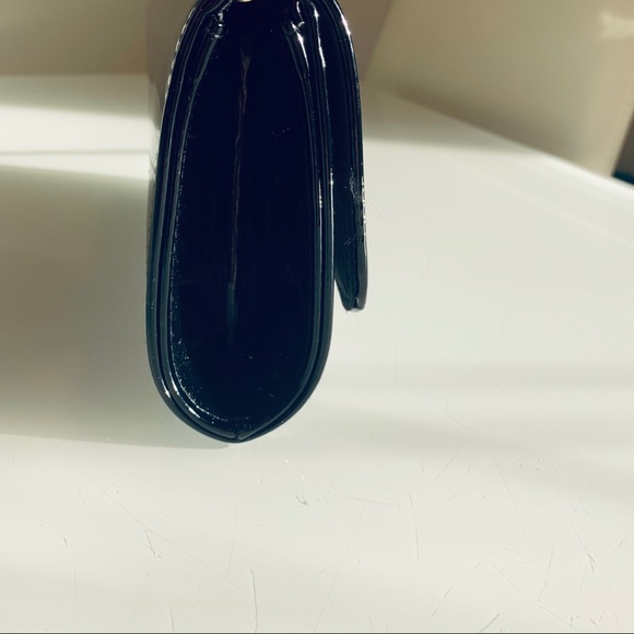 Muduo Black Patent Leather Purse - Picture 4 of 5